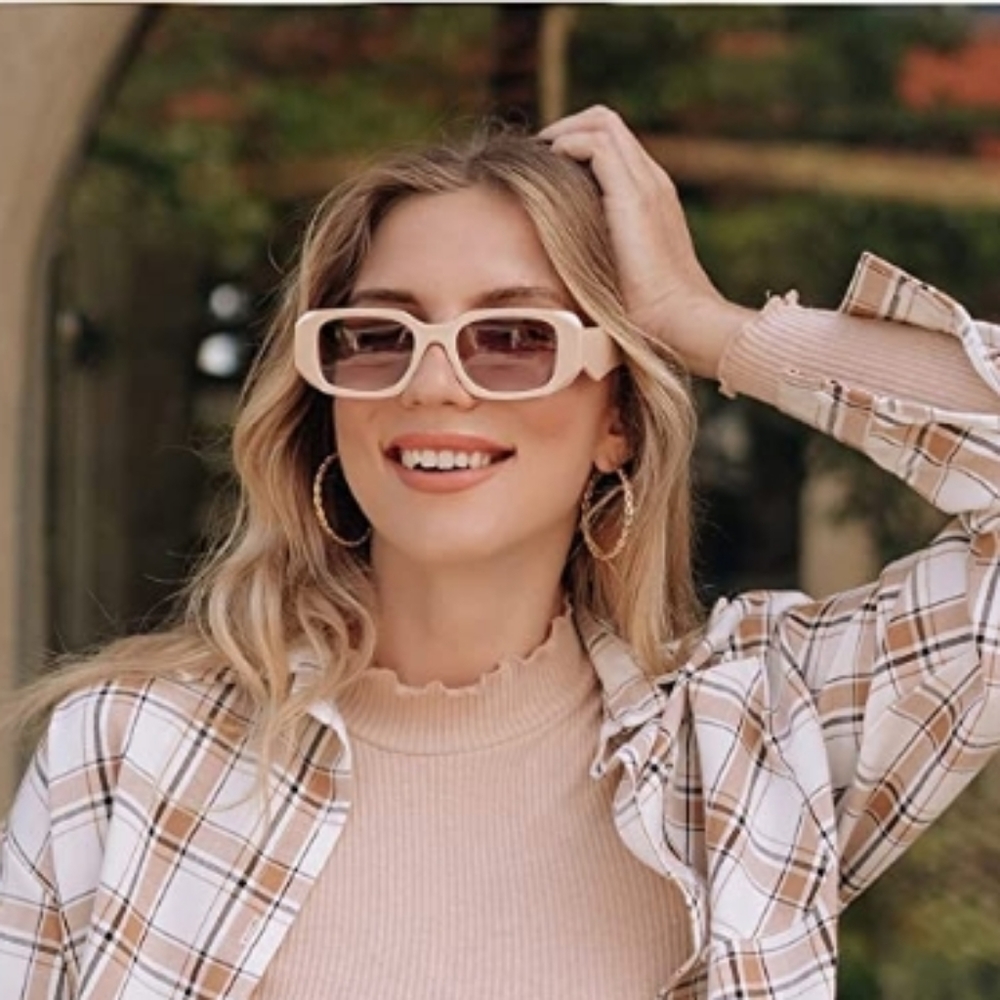 Rectangle Sunglasses for Women Fashion Sunglasses UV400 Protection Square Frame - Picture 2 of 6